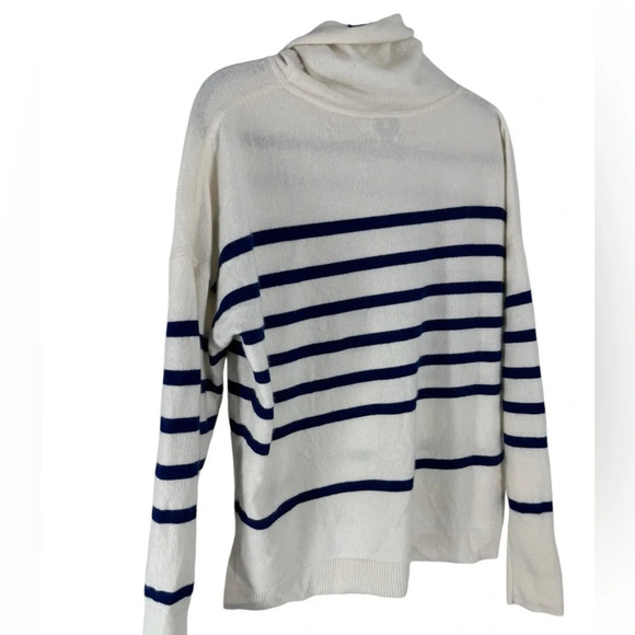 Vineyard Vines 100% Cashmere striped sweater medium - Picture 2 of 4
